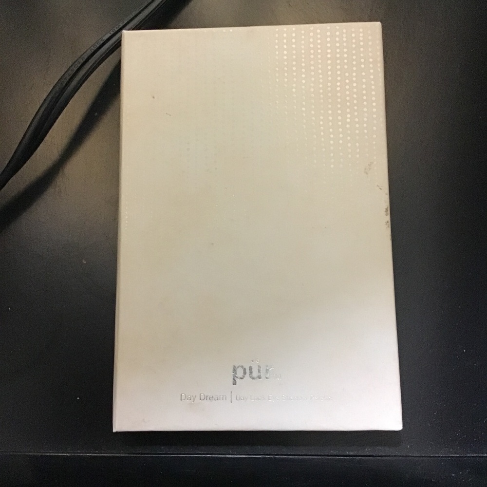 Pur Day Dream Day Look Eye Shadow Palette